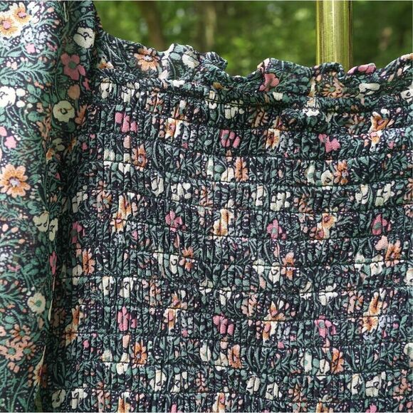 As U Wish Green Floral Smocked Puff Sleeve Dress - Picture 4 of 7